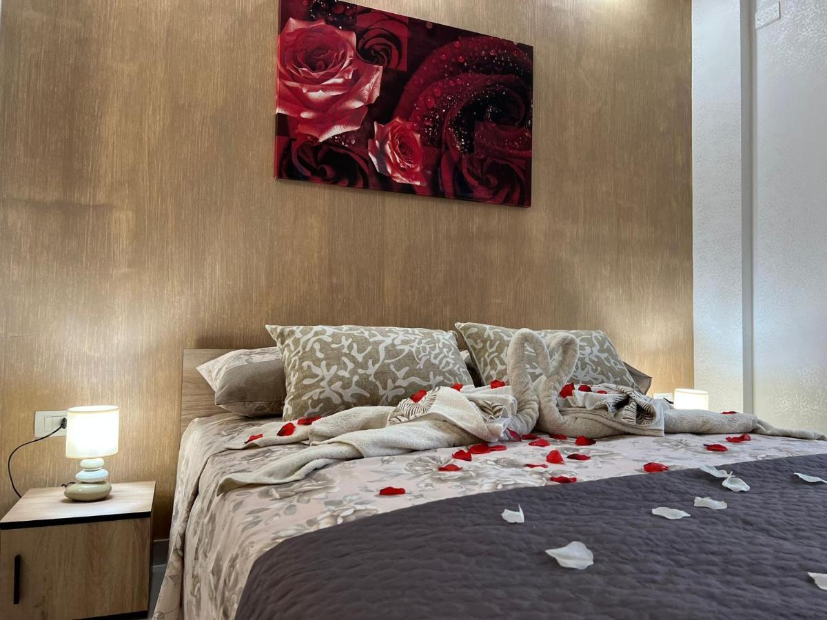 チヴィタ L'Oasi Del Raganello Bed & Breakfast エクステリア 写真