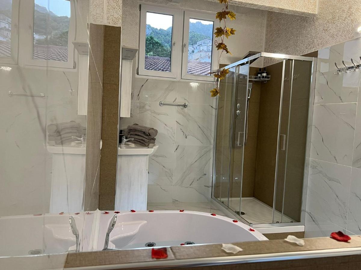 チヴィタ L'Oasi Del Raganello Bed & Breakfast エクステリア 写真